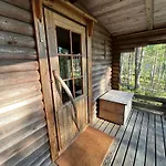 Camping Metsaesydaen Moekki 4 Mettaepoeyroeoe Puumala
