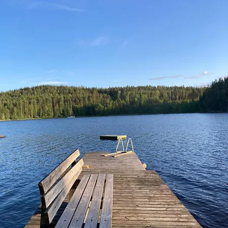 Metsaesydaen Moekki 4 Mettaepoeyroeoe