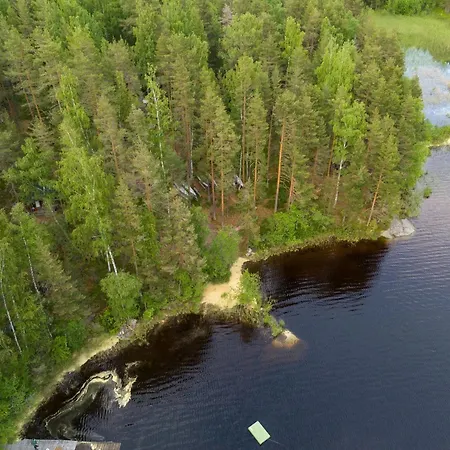 Camping Metsaesydaen Moekki 4 Mettaepoeyroeoe Puumala
