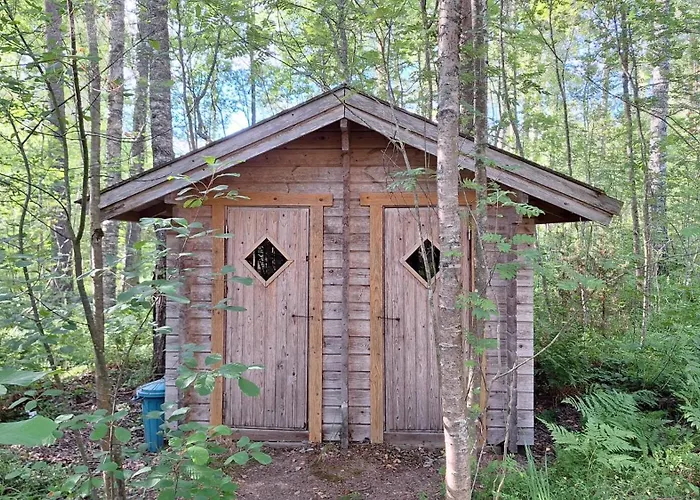 Camping Metsaesydaen Moekki 4 Mettaepoeyroeoe