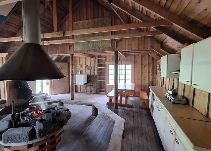 Metsaesydaen Moekki 4 Mettaepoeyroeoe Puumala