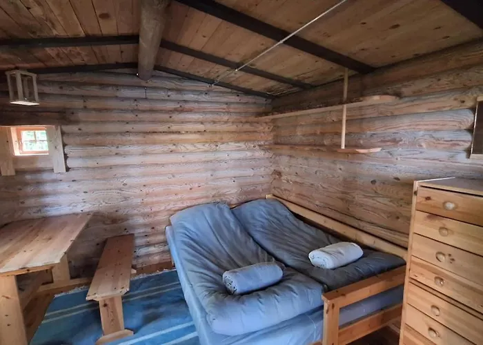 Metsaesydaen Moekki 4 Mettaepoeyroeoe