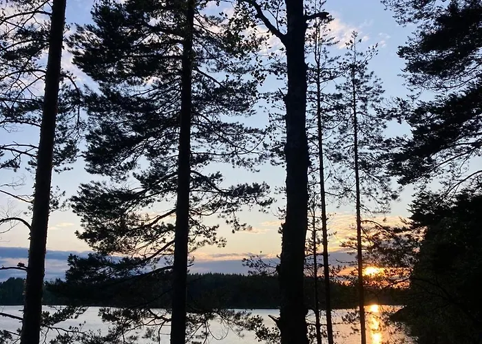 Camping Metsaesydaen Moekki 4 Mettaepoeyroeoe *